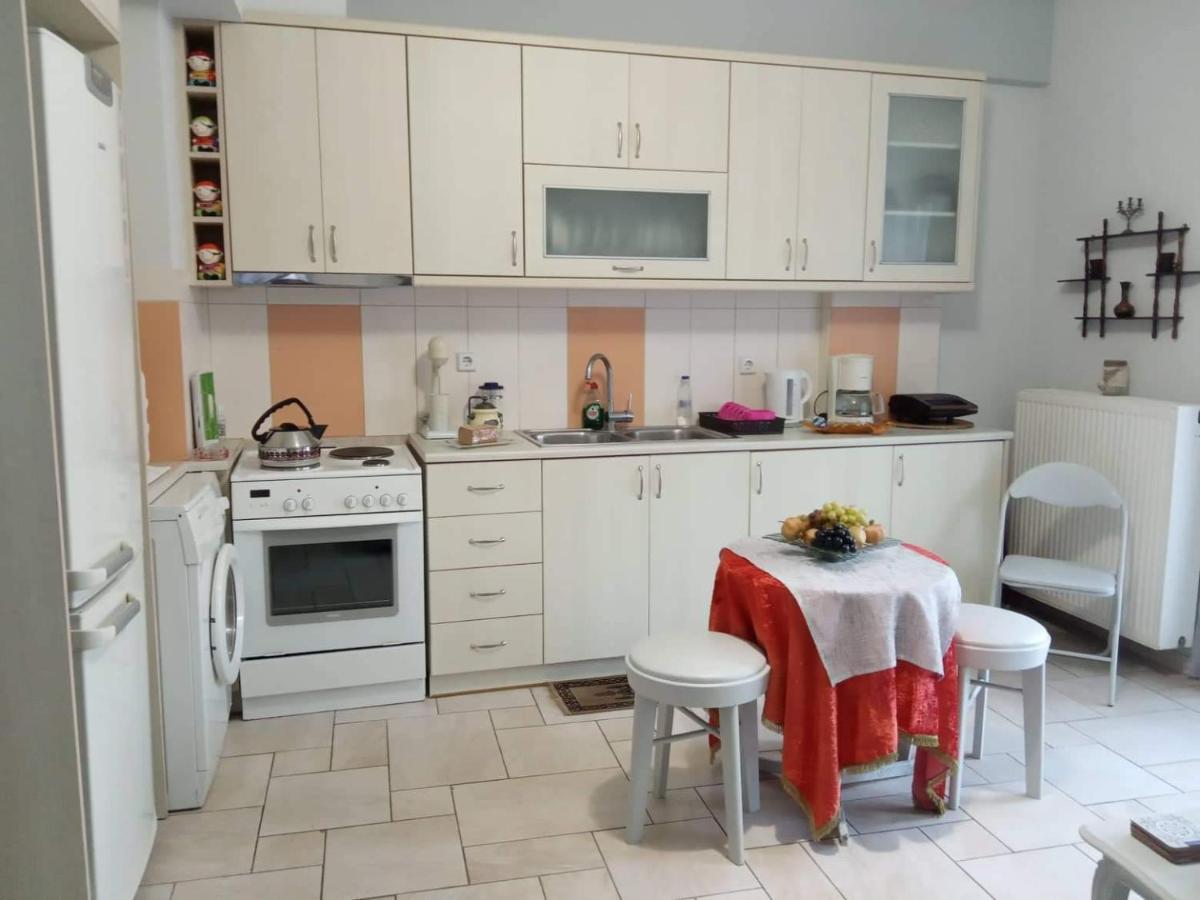 Πέτρινο Στη Θάλασσα Apartment Nafpaktos Bagian luar foto