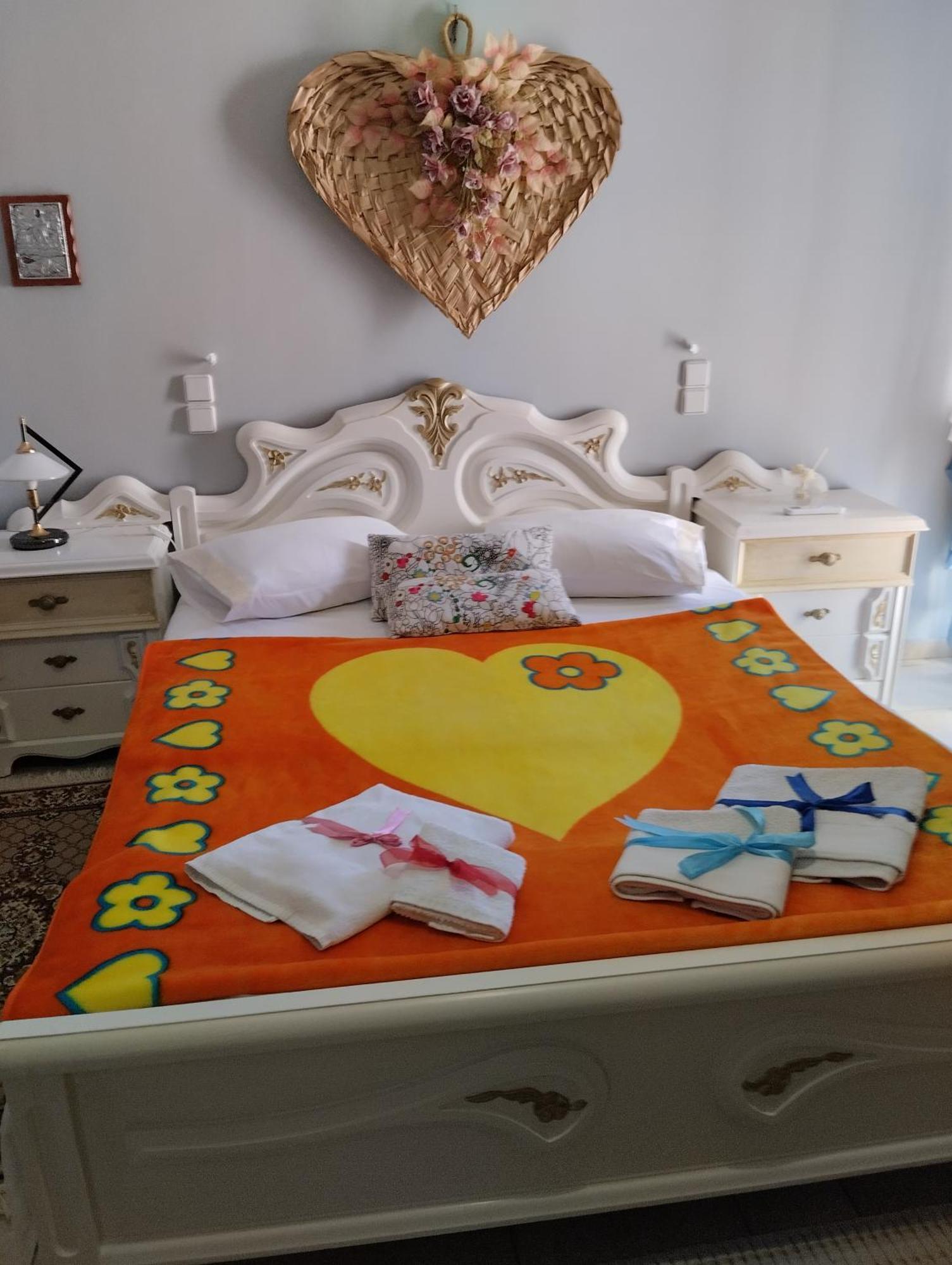 Πέτρινο Στη Θάλασσα Apartment Nafpaktos Bagian luar foto